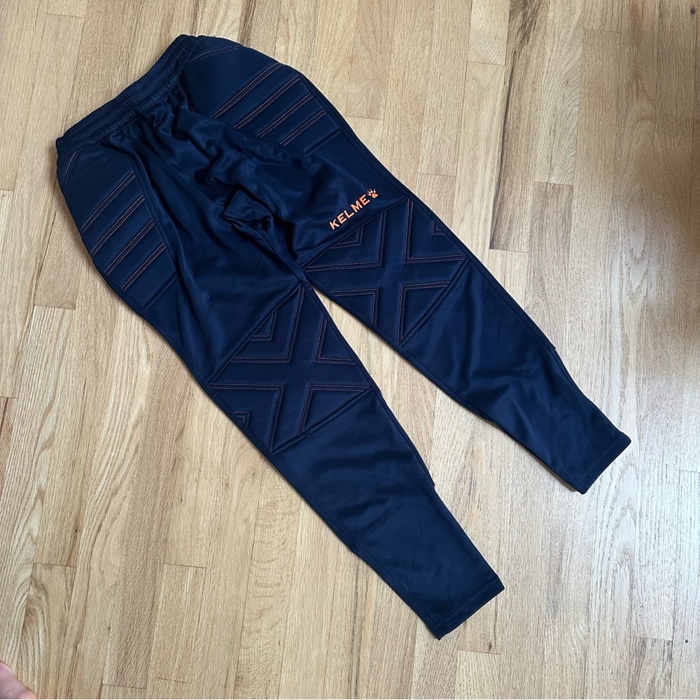 Kelme Kids unisex boys girls Navy padded Sweatpants futsol soccer goalie keeper